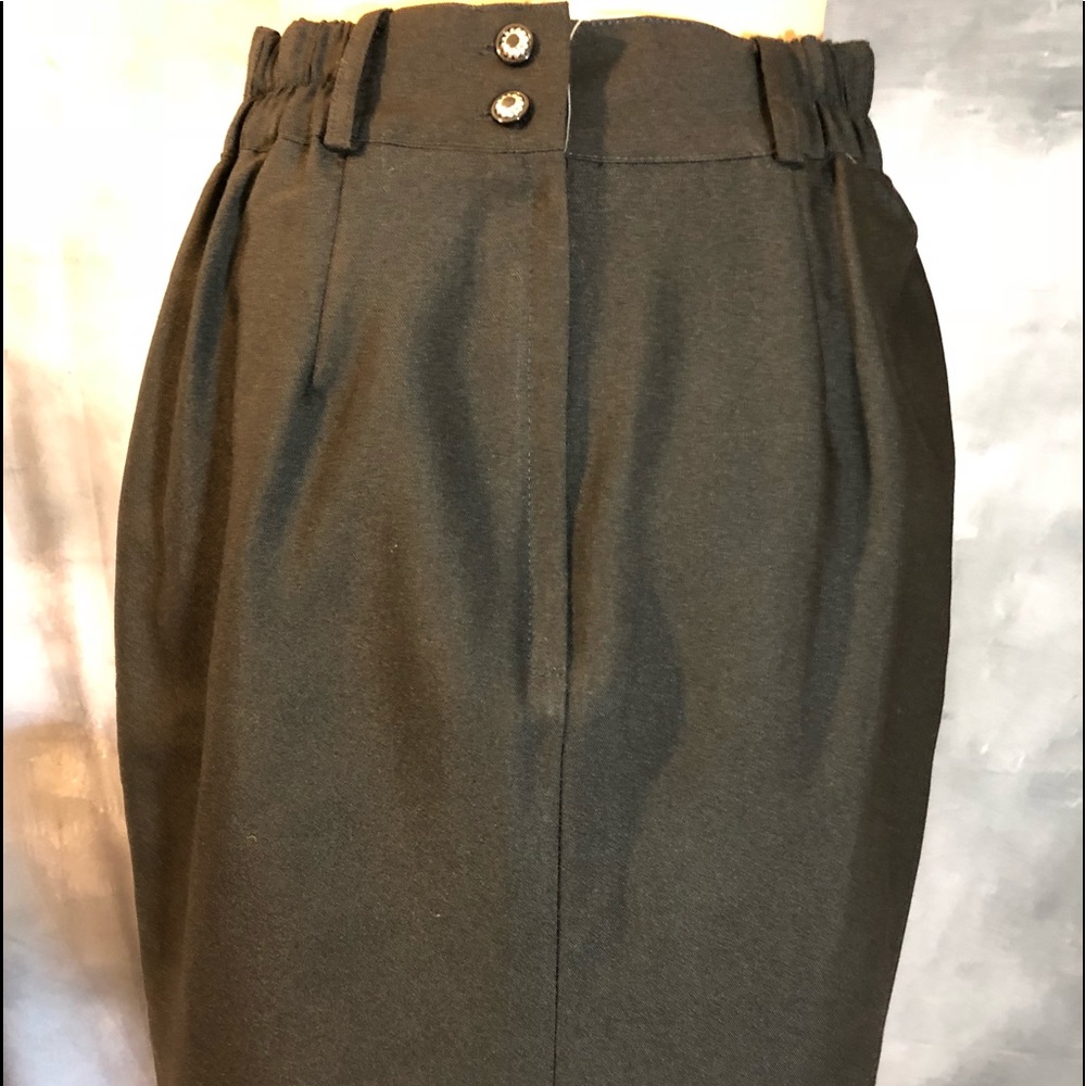 City Girl by Nancy Bolen fully lined skirt